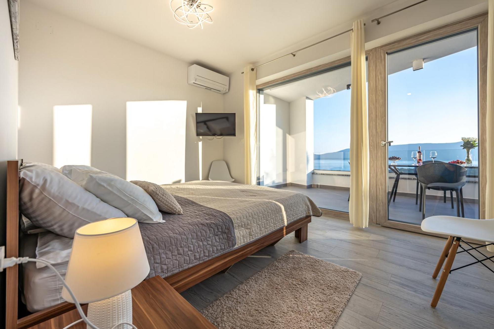 Luxury Villas White Sails Пинезичи Экстерьер фото