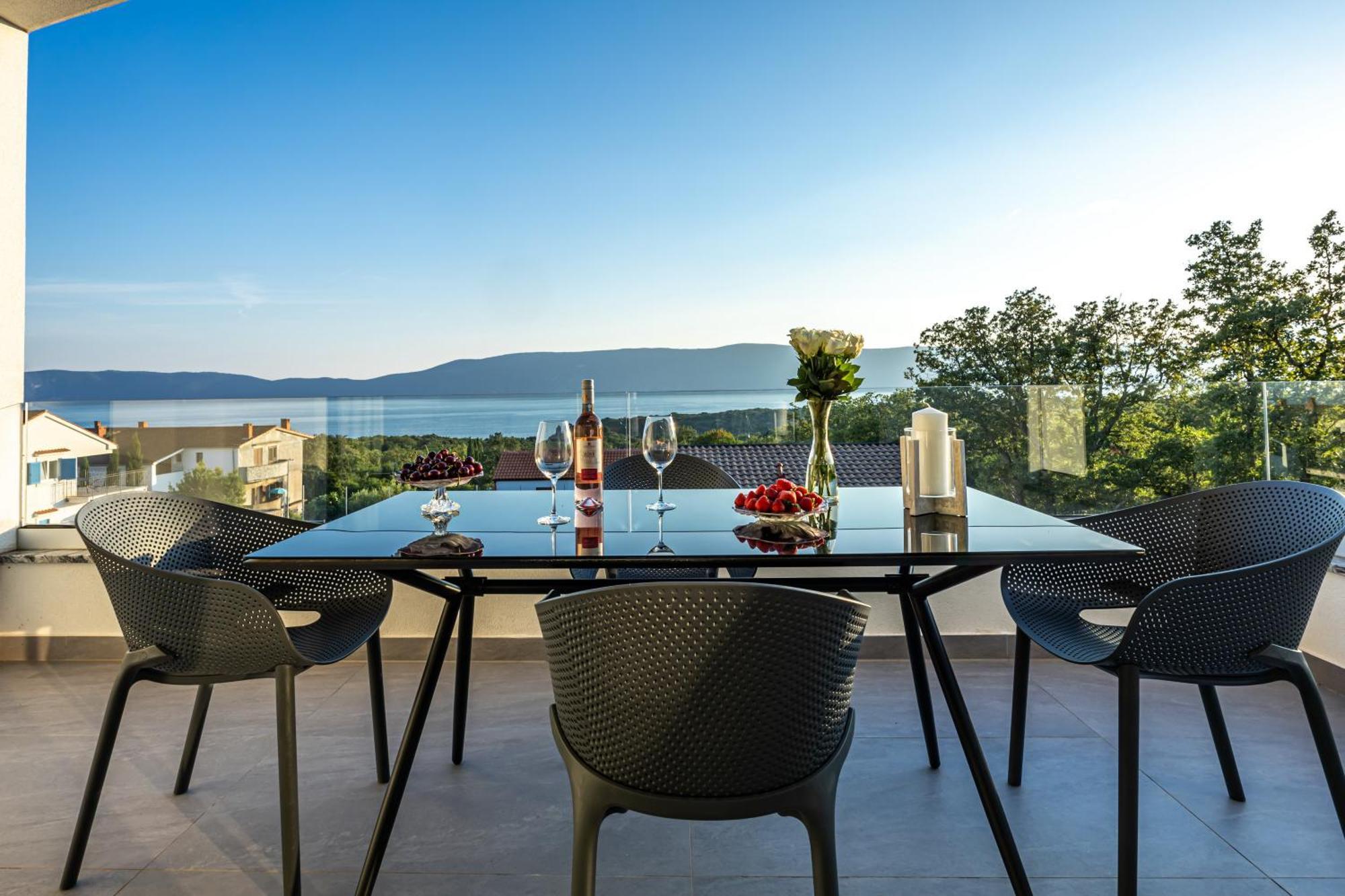 Luxury Villas White Sails Пинезичи Экстерьер фото