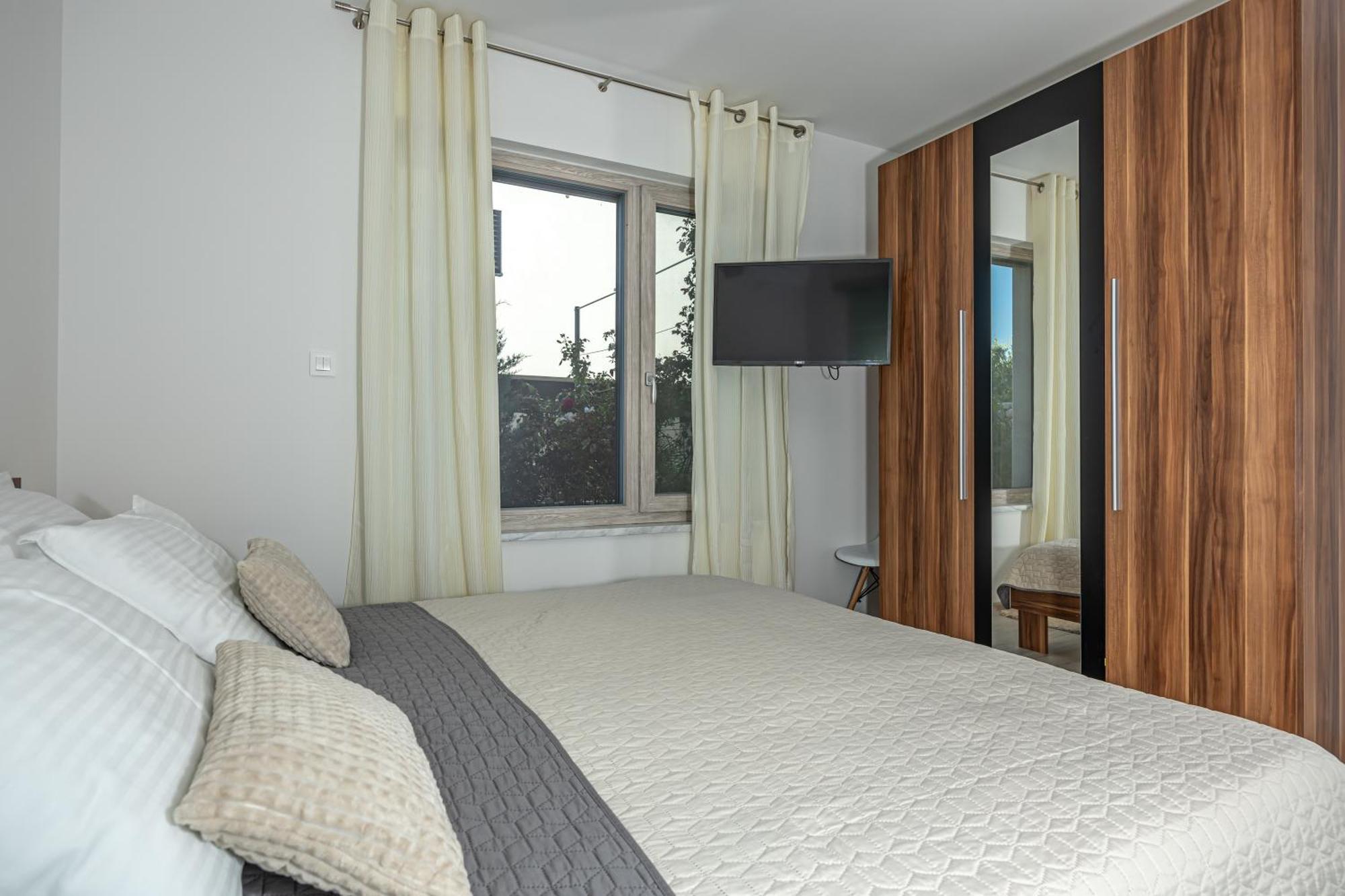 Luxury Villas White Sails Пинезичи Экстерьер фото
