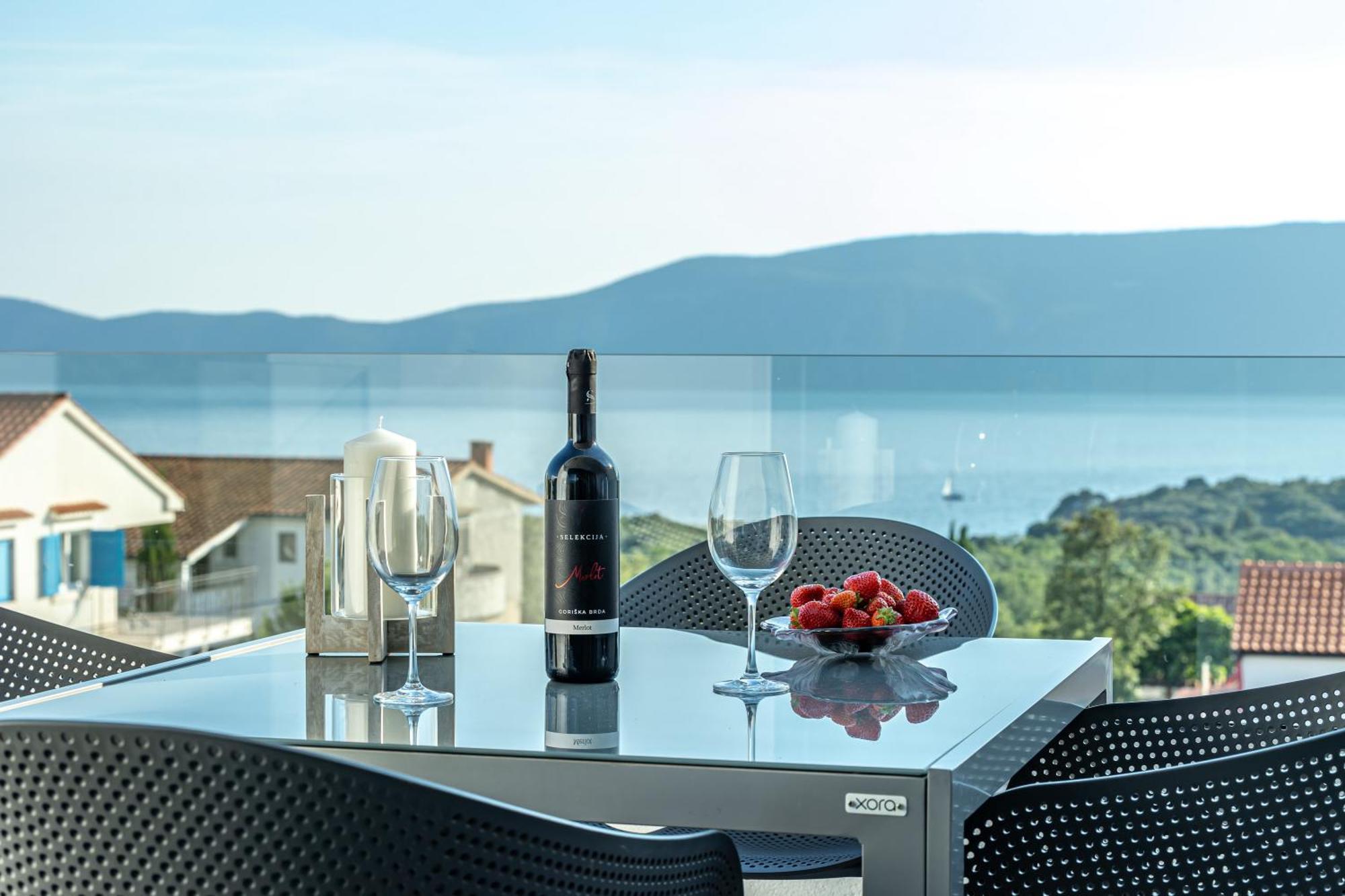 Luxury Villas White Sails Пинезичи Экстерьер фото